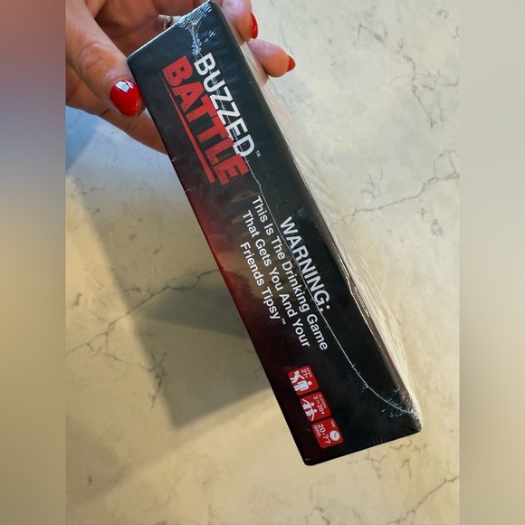 Buzzed Battle Drinking Game Buzzed Games 3-20+ Players - Picture 3 of 3